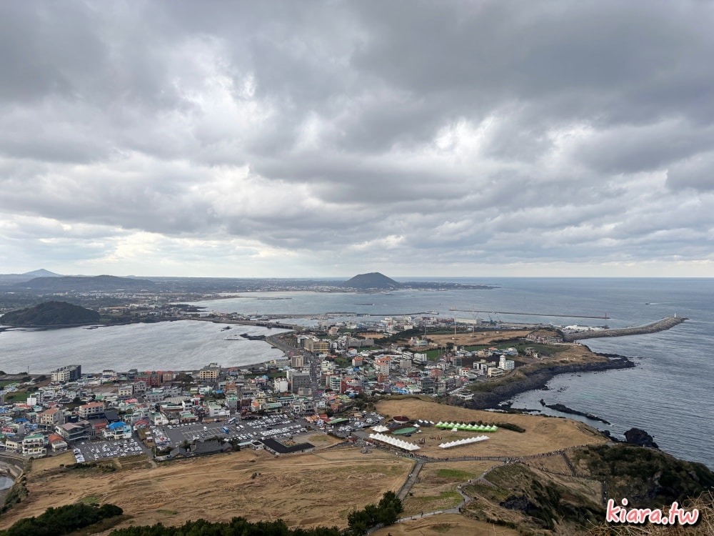 【濟州島必去景點】城山日出峰,最美的日出、日落景點,UNESCO世界自然遺產 - 第3張圖
