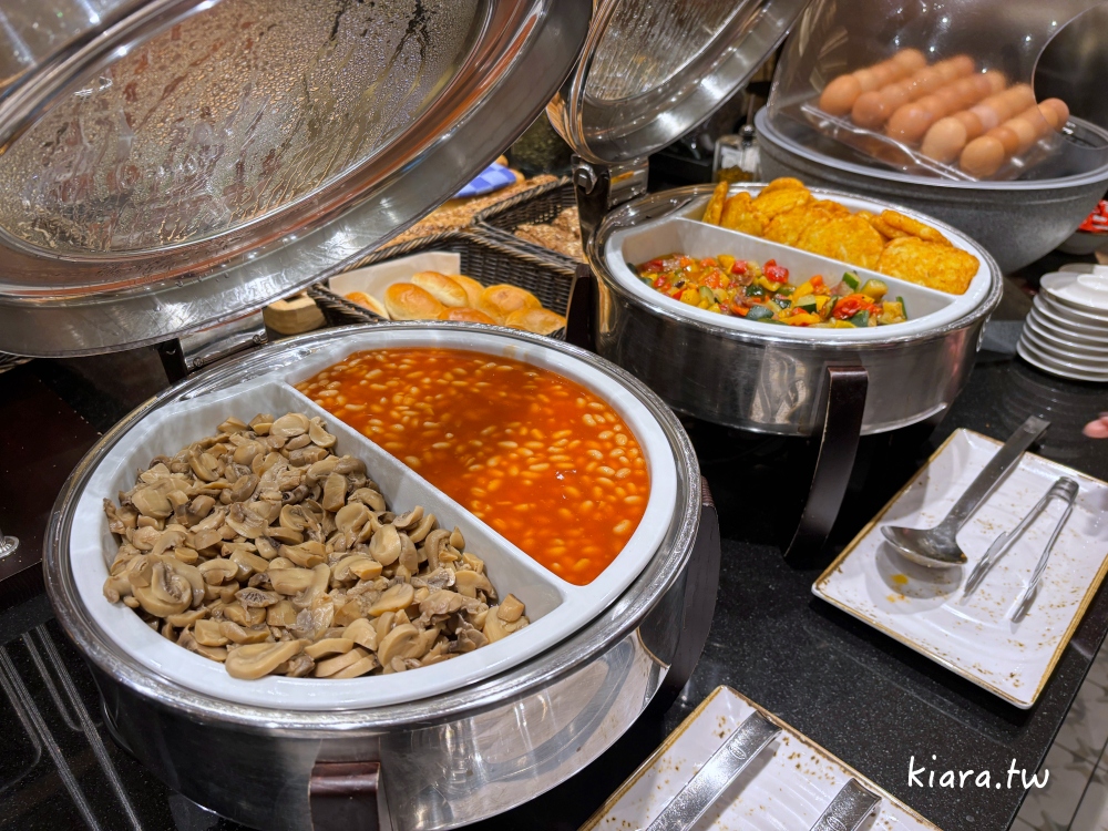 【布魯日住宿推薦】Hotel Academie Bruges 飯店開箱|絕美中庭高評價飯店,走路就能逛布魯日景點 - 第24張圖 【布魯日住宿推薦】Hotel Academie Bruges 飯店開箱|絕美中庭高評價飯店,走路就能逛布魯日景點