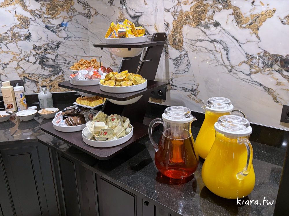 【布魯日住宿推薦】Hotel Academie Bruges 飯店開箱|絕美中庭高評價飯店,走路就能逛布魯日景點 - 第23張圖 【布魯日住宿推薦】Hotel Academie Bruges 飯店開箱|絕美中庭高評價飯店,走路就能逛布魯日景點