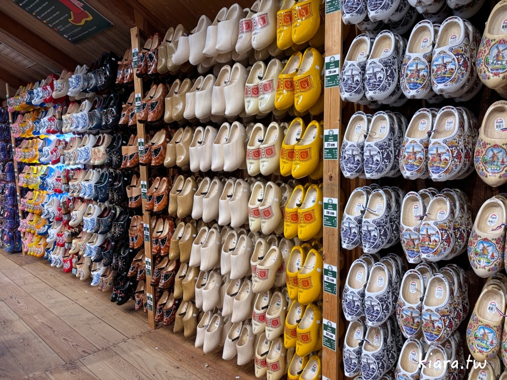 【荷蘭桑斯安斯風車村Zaanse Schans攻略】交通方式、景點行程安排，必拍童話小鎮風車、起司工坊、木鞋博物館！