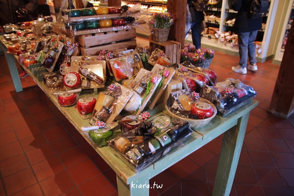 【荷蘭桑斯安斯風車村Zaanse Schans攻略】交通方式、景點行程安排，必拍童話小鎮風車、起司工坊、木鞋博物館！