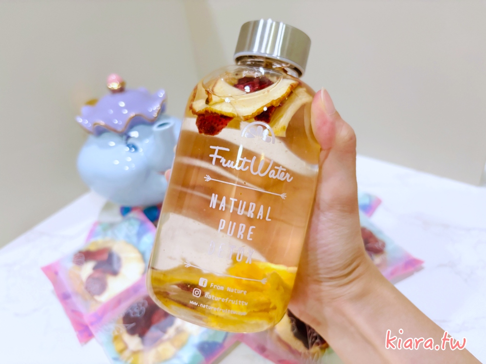淡果香果乾水|健康補水神器!初戀草莓口味、胖胖玻璃瓶與冷熱泡方式分享 - 第13張圖 淡果香果乾水|健康補水神器!初戀草莓口味、胖胖玻璃瓶與冷熱泡方式分享
